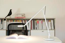 String T1 bordlampe hvid/sort