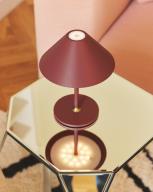 Hygge bordeaux batteri bordlampe