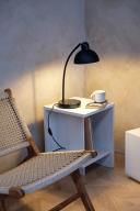 Eric sort/marmor bordlampe