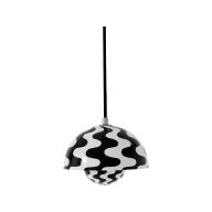 &TRADITION FLOWERPOT VP10 SORT/HVID PENDEL